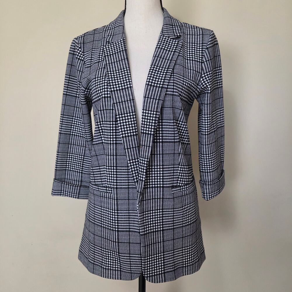 Maurices M Open Blazer Jacket Rolled 3/4 Sleeve Black White Plaid Preppy